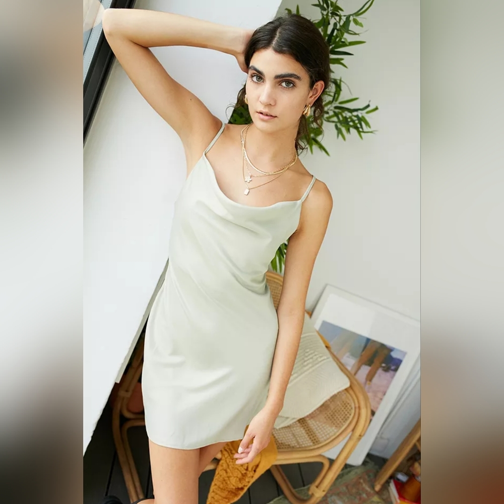 Urban Outfitters S moss green mallory cowl slip dress